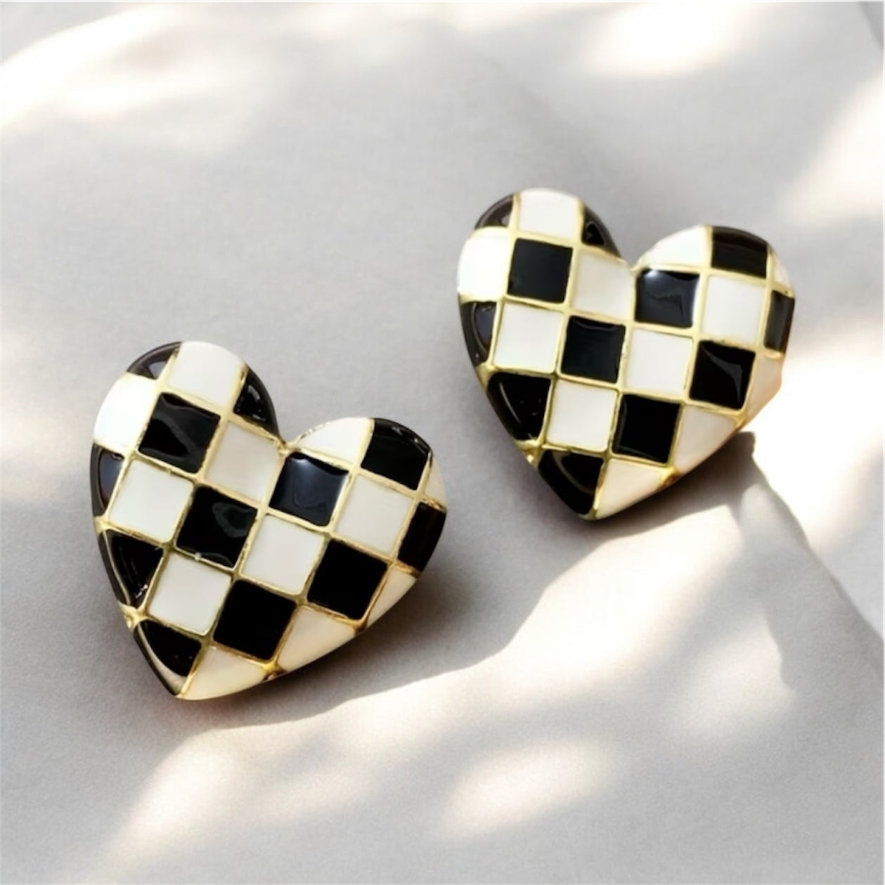 Social Sweetheart Checkerboard Heart Stud Earrings